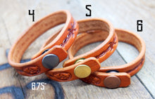 Load image into Gallery viewer, Barbwire Stacker Bracelets