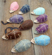 Load image into Gallery viewer, Hedgehog Pincushions