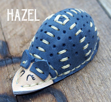 Load image into Gallery viewer, Hedgehog Pincushions