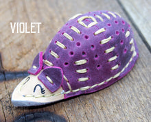 Load image into Gallery viewer, Hedgehog Pincushions